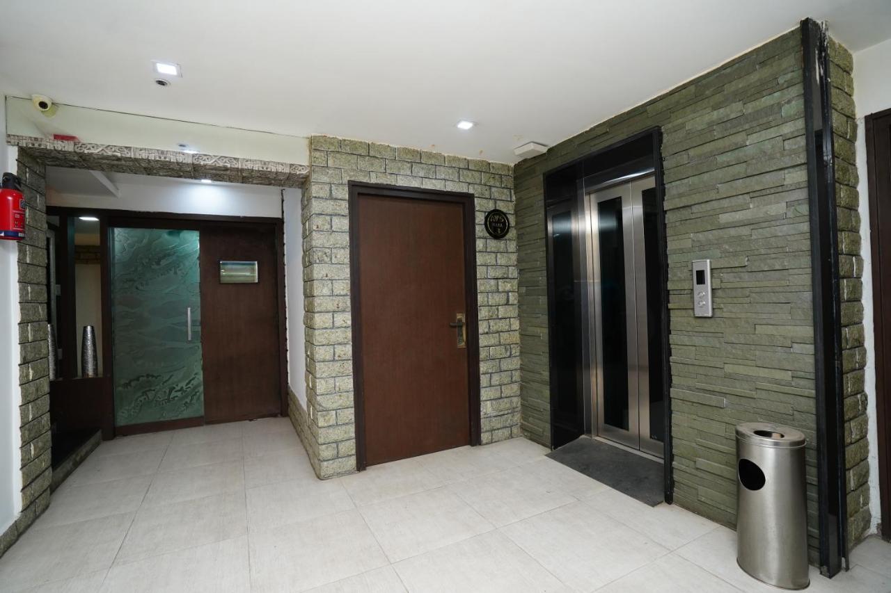 Hotel Sk Riverfront Vijayawāda Exterior foto